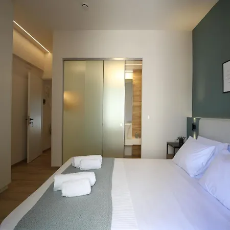 Io Apartment